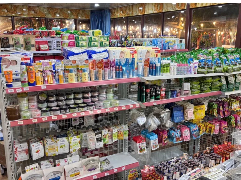 Cửa Hàng MiniMart Ba Việt