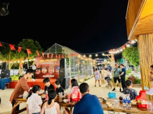 Không khí buổi tối tại Chợ Đêm Cam Lâm K9 hằng ngày 05